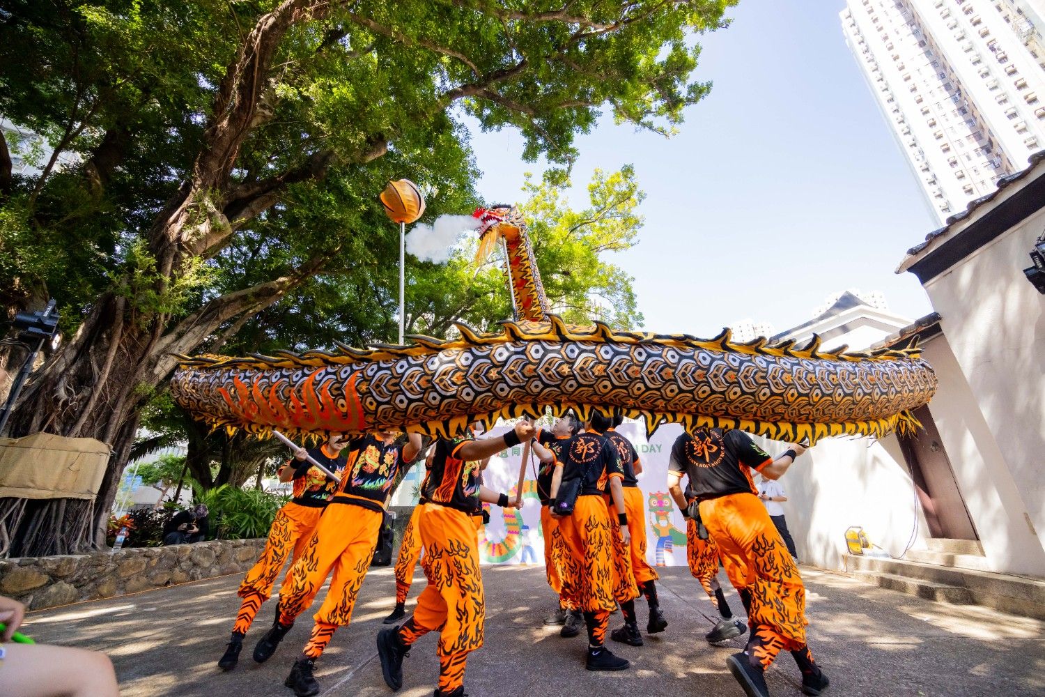 "ICH Cuisine" Carnival