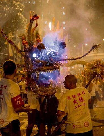 Mid-Autumn Festival - the Pok Fu Lam Fire Dragon Dance